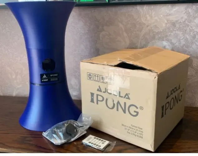Robô lançador de bolas tênis de mesa