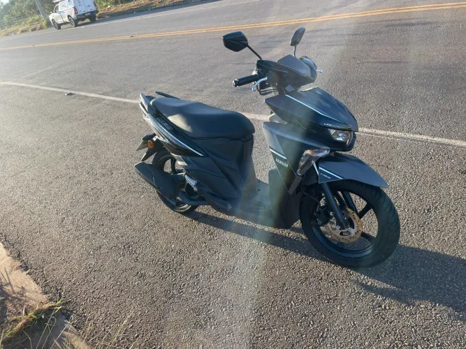 Neo 2023 automática, baixo km, com manual e chave reserva, divido em 12x sem crédito