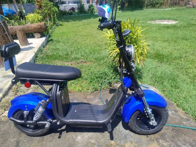 Vendo moto elétrica x11 mini azul