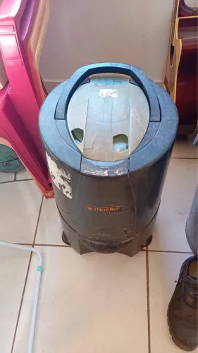 Vende se Máquina Centrífuga 