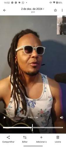 Música ao vivo Voz violão ou Banda