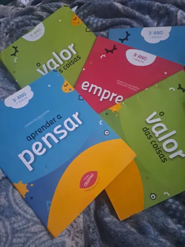 Kit crescemos Santillana na caixa o valor das coisas 3° ano