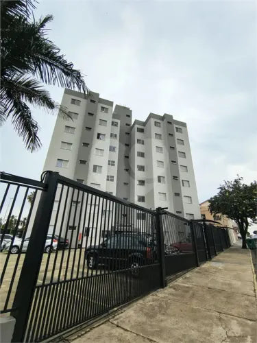 Apartamento à venda com 3 quartos, sendo 1 suíte, no condomínio Rachid Sfeir, Indaiatuba -