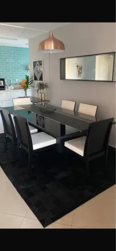 Mesa de jantar e 6 cadeiras Breton 