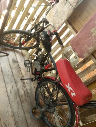 Vendo essa motorizada 