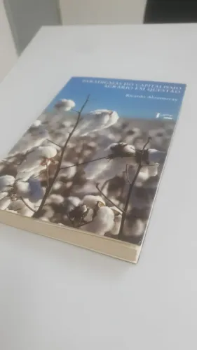 Vendo Paradigmas do capitalimos agrário em questão, Ricardo Abramovay, excelente estado
