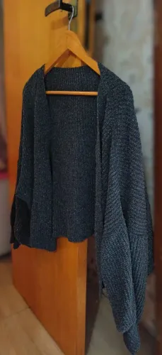 Cardigan feminino de tricô oversized cinza 