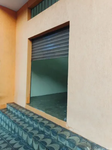 ALUGA-SE loja bairro Regina, ideal para Marcenaria, Serralheria, padrão bifásico 220vca