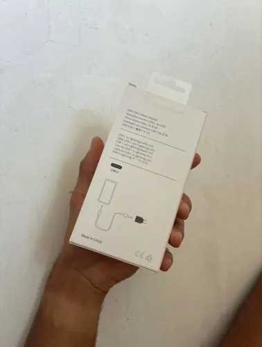 Carregador iPhone 20w