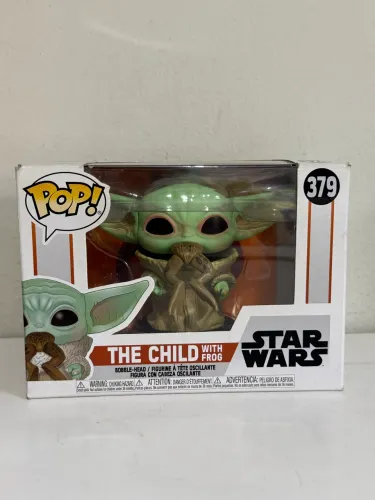 FUNKO POP! STAR WARS: THE MANDALORIAN - THE CHILD WITH FROG #379