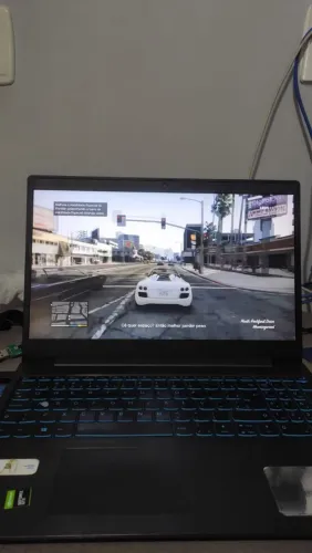 Notebook gamer Lenovo com SSD