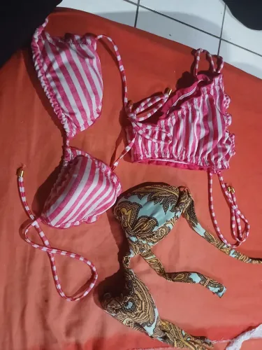 Doação de biquínis ?