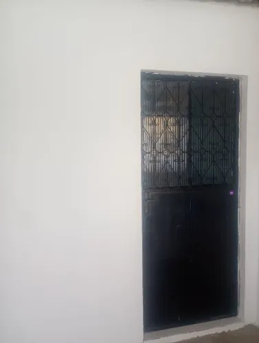 Aluga- se kitnet 1 quarto