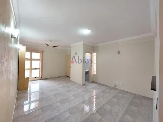 Casa em Jardim Hikari - São Carlos, SP