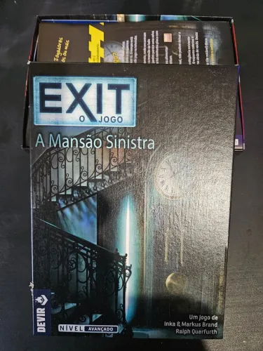 EXIT A Mansão Sinistra - jogo de tabuleiro