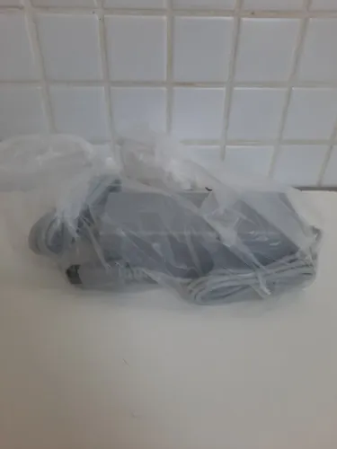 Fonte bivolt nova para Nintendo Wii
