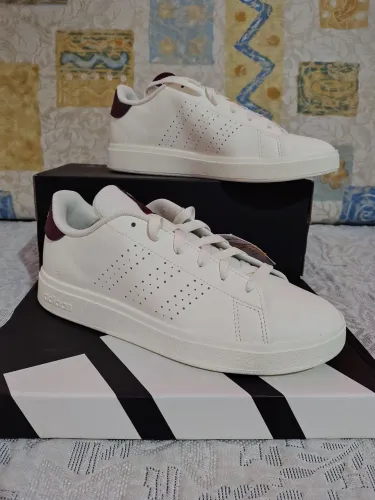 Tênis Adidas Casual, Tam 36 e 38
