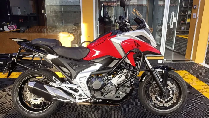 Moto Honda NC 750X ABS Muito nova!!!
