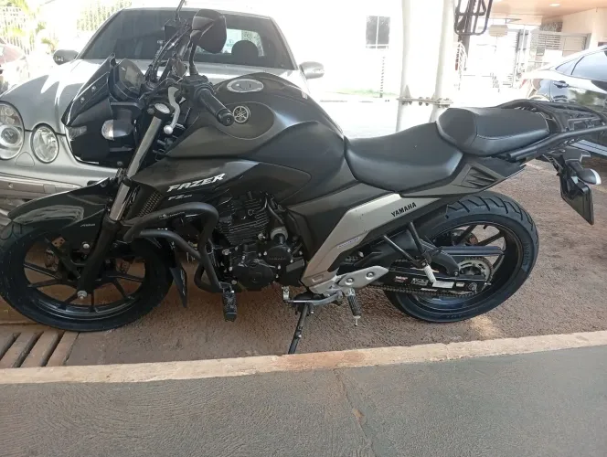 Fazer 250 2023