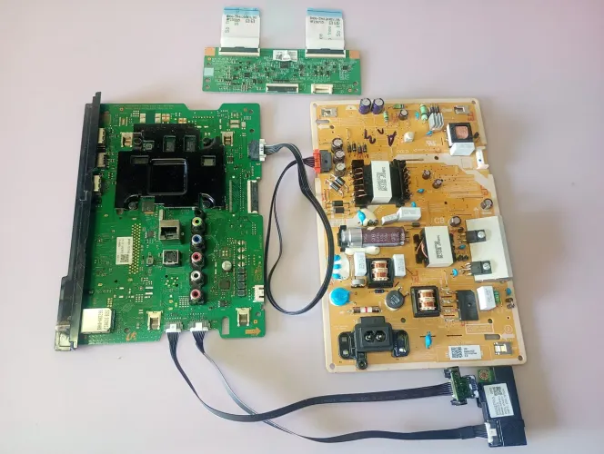 conjunto de placas tv Samsung un32t5300 funcionando perfeitamente