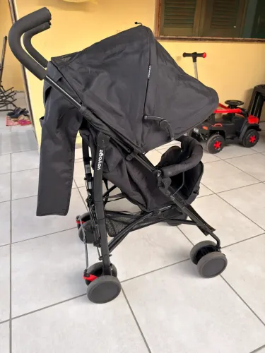 Carrinho de Bebê Voyage Park Preto