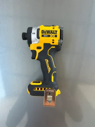 Parafusadeira de Impacto DeWalt DCF860 XR 20V Brushless