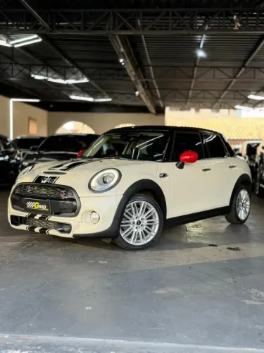 Mini Cooper S 2.0 Turbo 16V 5P Aut. 2017