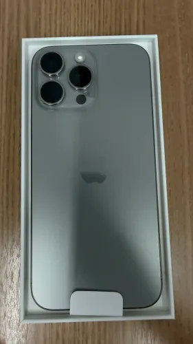 iPhone 16 ProMax - na garantia Apple 