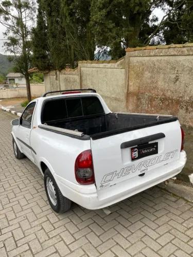 Chevrolet Corsa Pick-up Std/ Rodeio 1.6 MPFI 2003