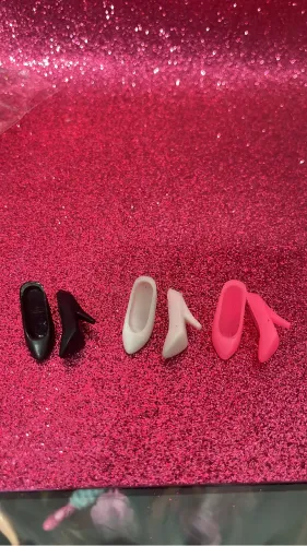 Lote Sapato Barbie - scarpins