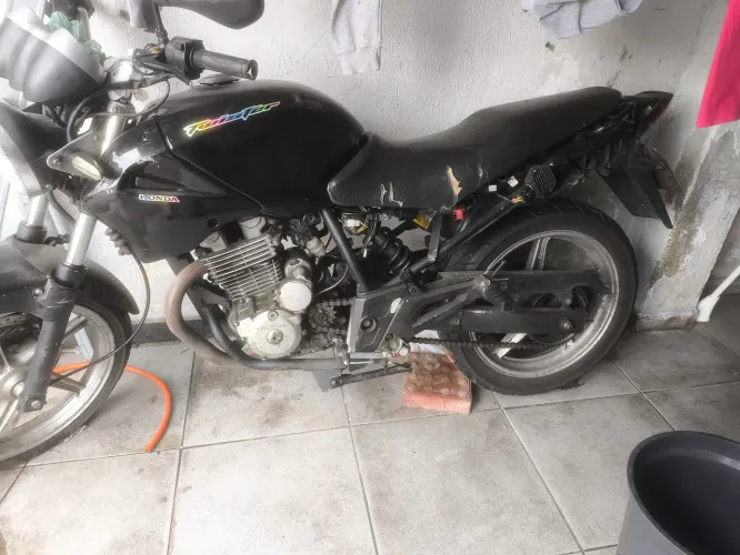 Cbx 250 2005