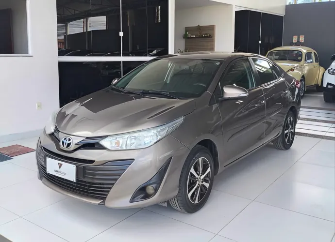 Toyota Yaris XL Sedan 1.5 Flex 16V 4P Mec. 2019
