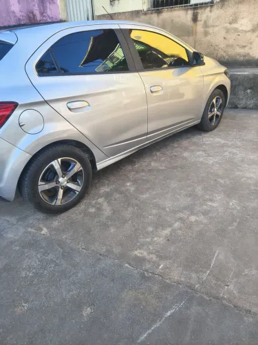 Chevrolet Onix Hatch LTZ 1.4 8V Flex Mec. 4P 2018
