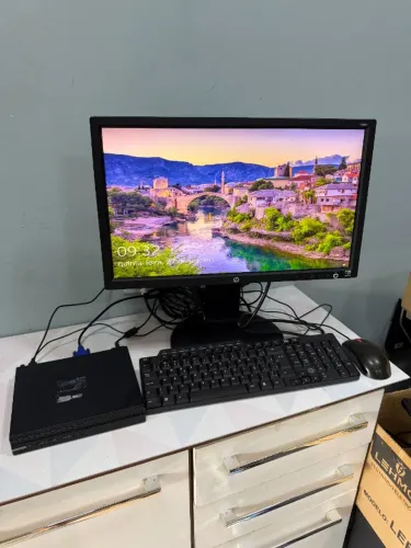 Computador Completo Mini PC Daten Athlon Gold PRO + Monitor HP 20" Articulado Kit Completo
