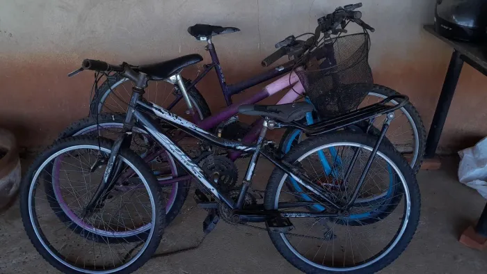 Três bicicletas por 160