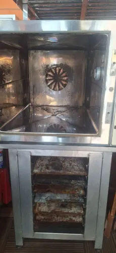 Forno combinado elétrico 