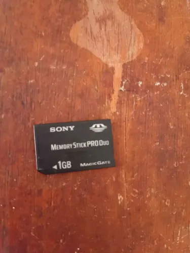 Cartão de memória Sony stick pro duo