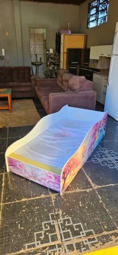 cama infantil com colchão espuma ENTREGA GRÁTIS!