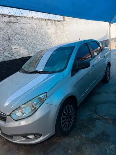 Fiat Grand Siena Essence 1.6 Flex 16V 2014