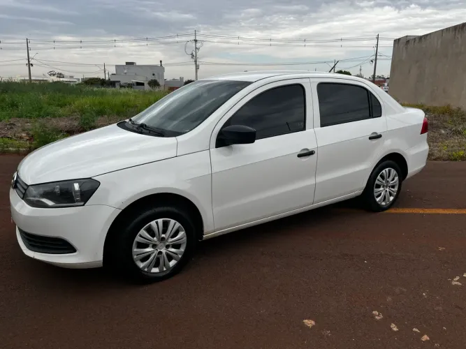 Volkswagen Voyage Trendline 1.6 T.flex 8V 4P 2015