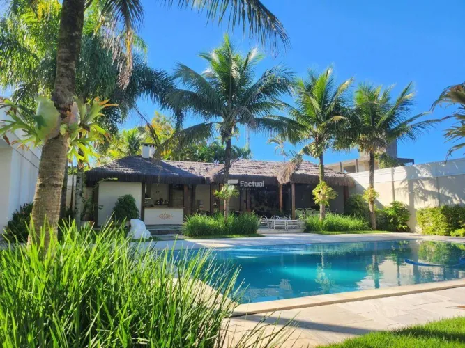 Casa com 7 dormitórios à venda, 580 m² por R$ 3.980.000,00 - Praia de Pernambuco - Guarujá