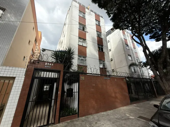 NOVA VISTA - ALUGA-SE APARTAMENTO - 2 QUARTOS COM 2 VAGAS