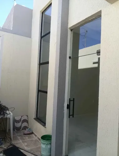 CASA NO BAIRRO DOS IPÊS CÓD - 1020DOF