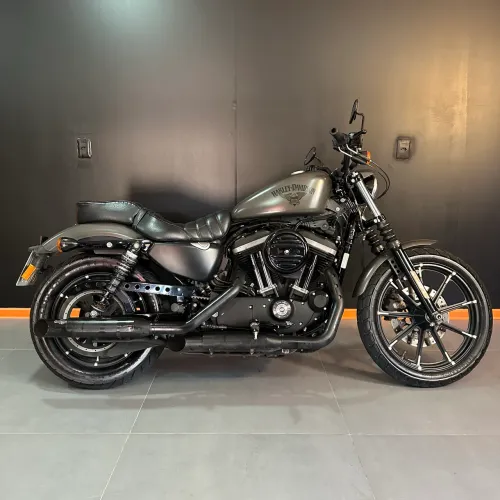 H-D Sportster 883 Iron