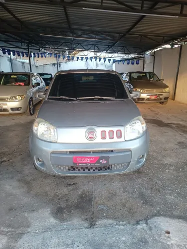 Fiat Uno Vivace Celeb. 1.0 EVO F.flex 8V 5P 2011