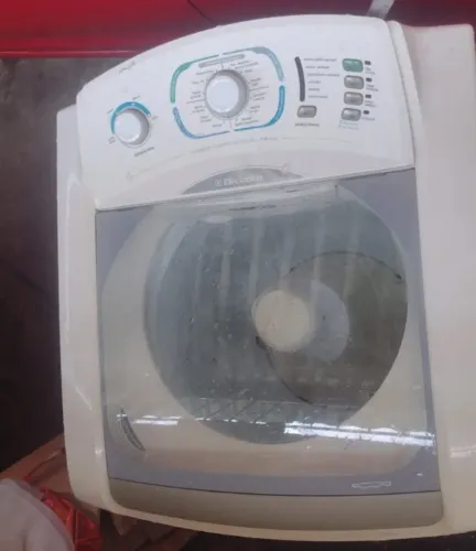 Máquina 12kg Electrolux (defeito na trava de segurança) - ACEITO PROPOSTA PRA VENDER LOGO