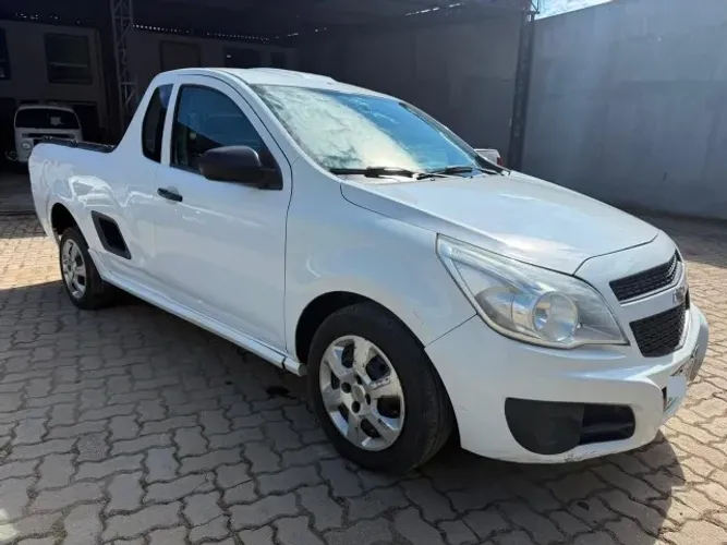 Chevrolet Montana LS 1.4 Econoflex 8V 2P 2021