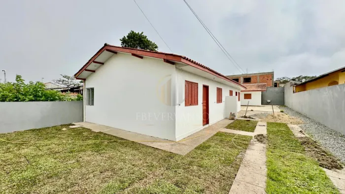 Casa em Balneário Brejatuba - Guaratuba, PR