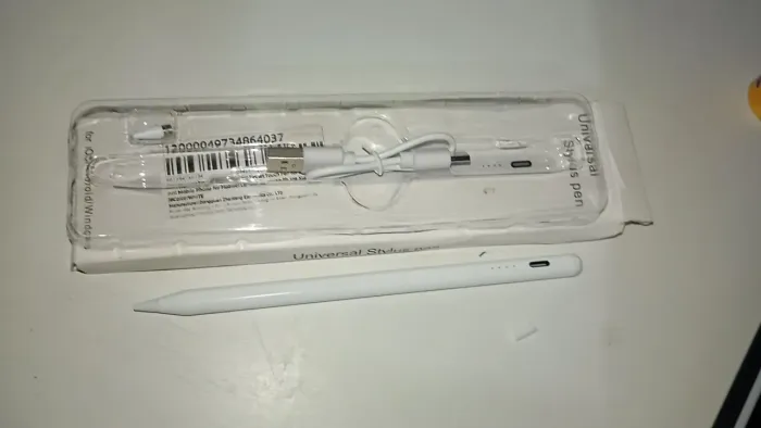 Caneta universal para tablet, iPad e celular 