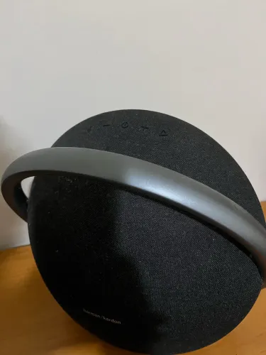 Caixa de Som Harman Kardon Onyx Studio Bluetooth - Som Premium